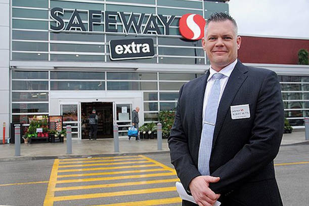 13156800_web1_copy_Safeway-Extra-Albert-Mutis