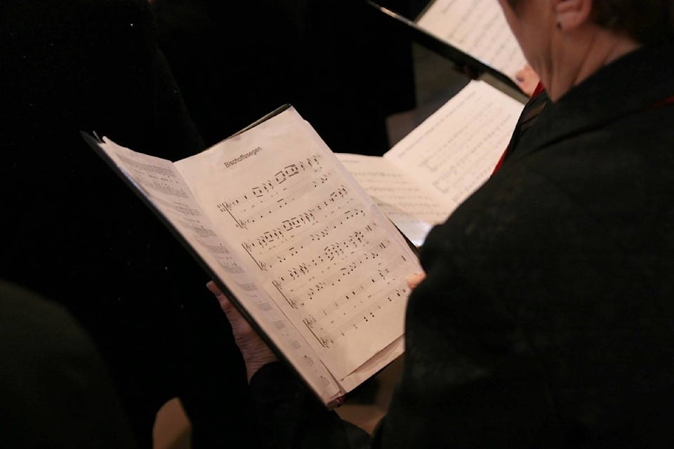 13264092_web1_180829-LAT-Opus-One-Choir_1