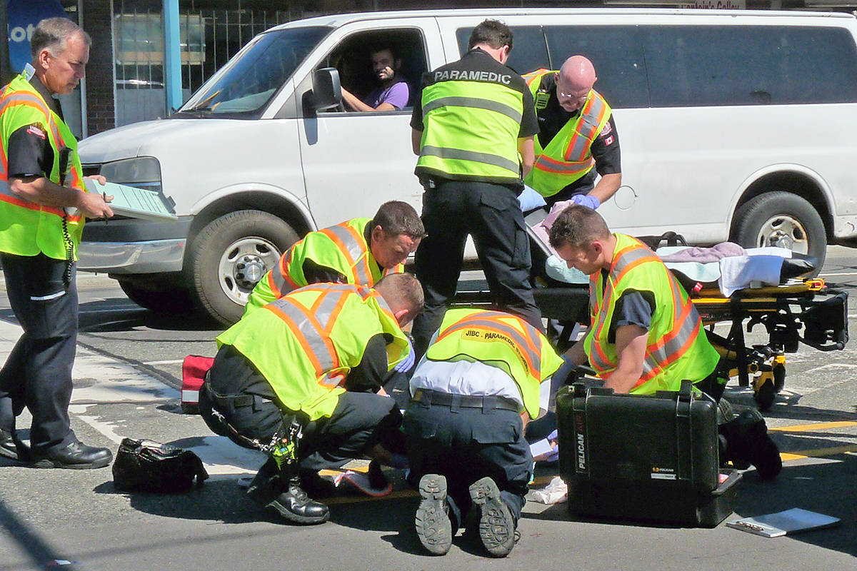 13299439_web1_180827-LAT-pedestrian-hit-201A-2