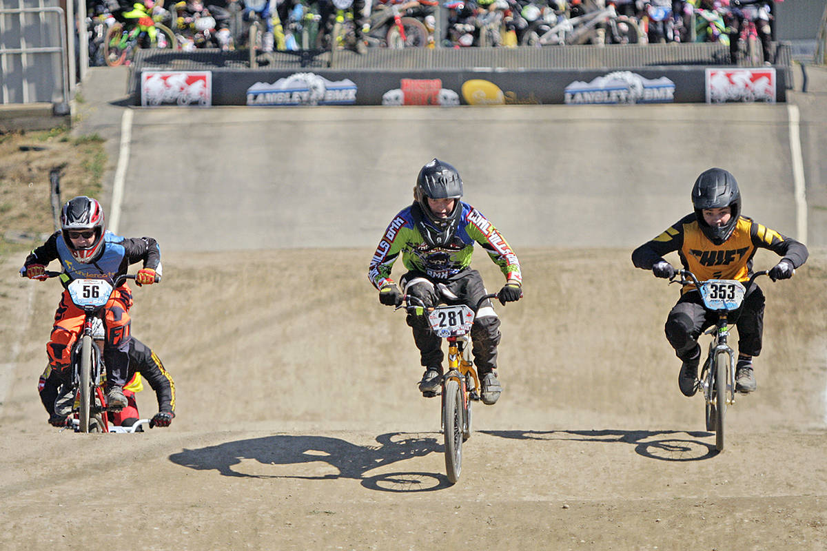 13389670_web1_180902-LAT-SPORTS-BMX-track-turns-40-3