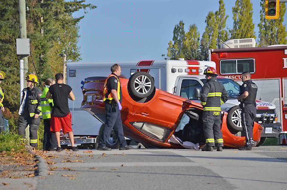 14081506_web1_copy_181022-LAT-rollover