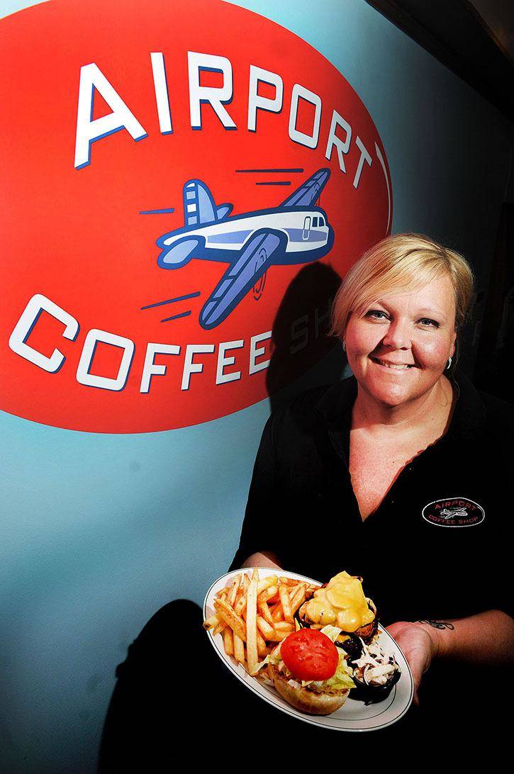 14157716_web1_95450langley0306_airportcoffeeshop2--1-