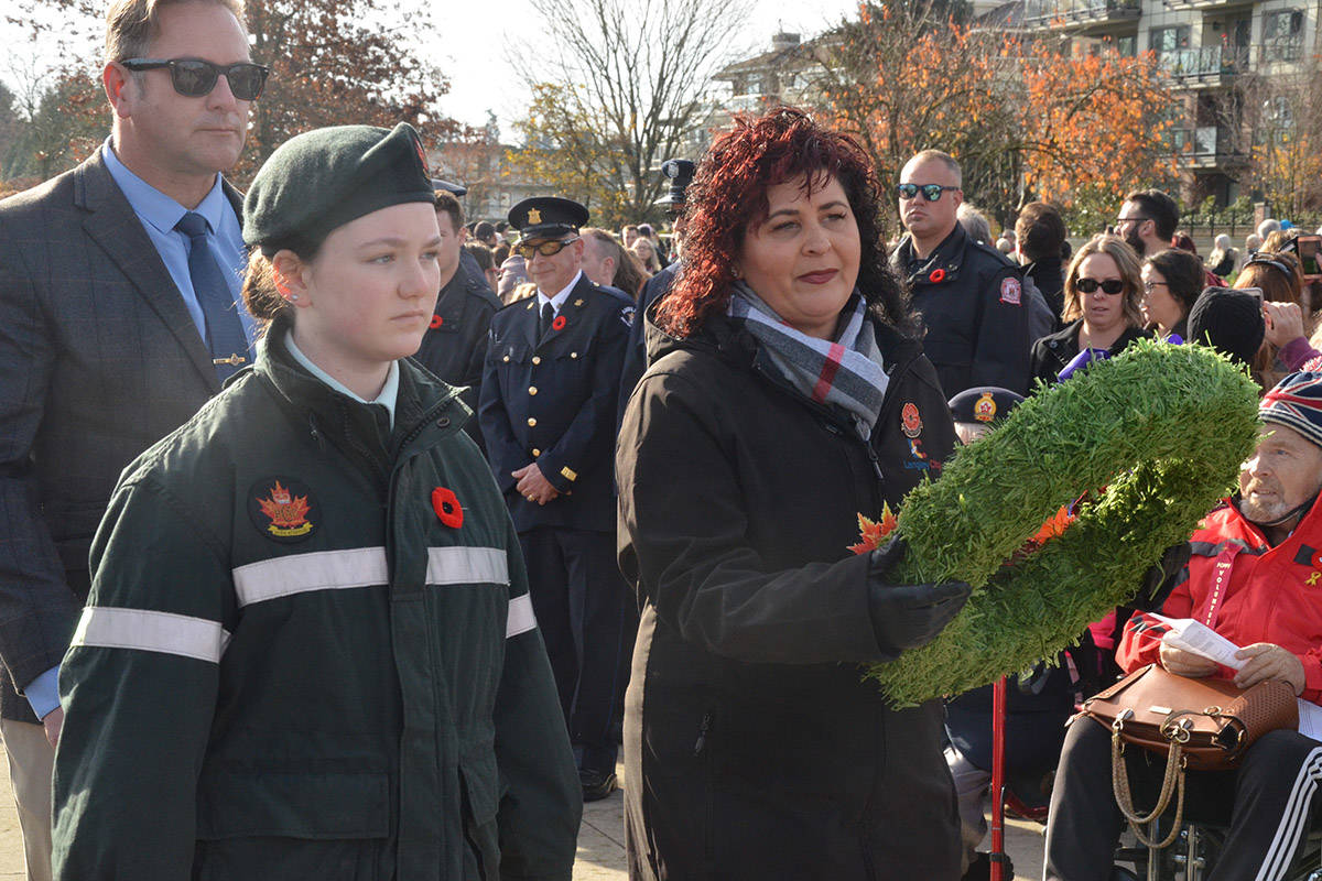 14352399_web1_181111-LAD-CityRemembrance6