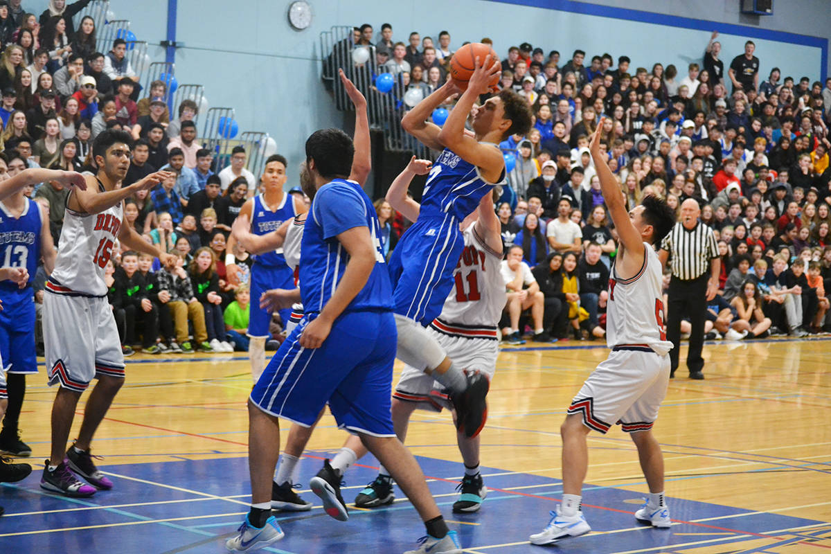 14897790_web1_190103-ALT-Aldergrove-basketball_17