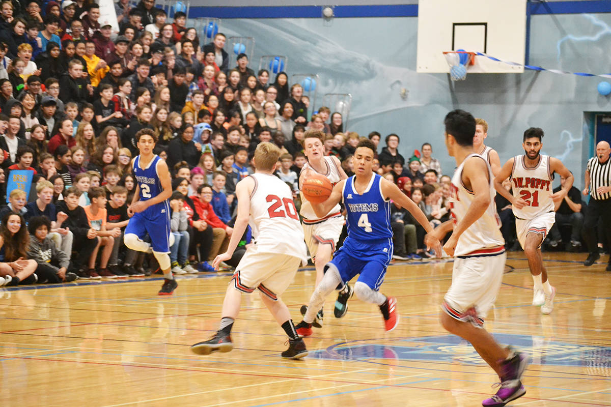 14897790_web1_190103-ALT-Aldergrove-basketball_9