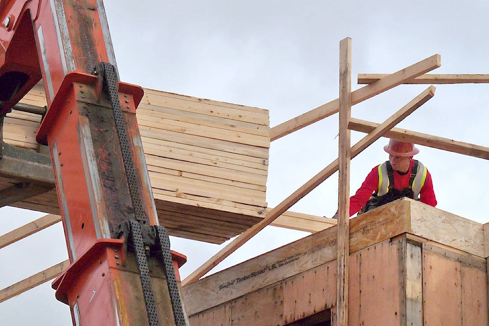 15080561_web1_181217-LAT-construction-worker-langley-city-1C