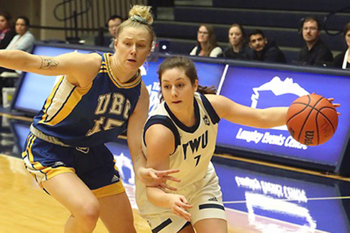 15117279_web1_190113-LAT-TWU-women-vs-UBC