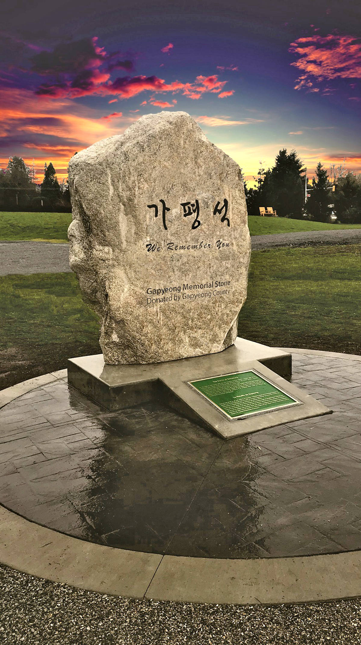 15273075_web1_190124-LAD-GapyeongStoneWarMemorial_2