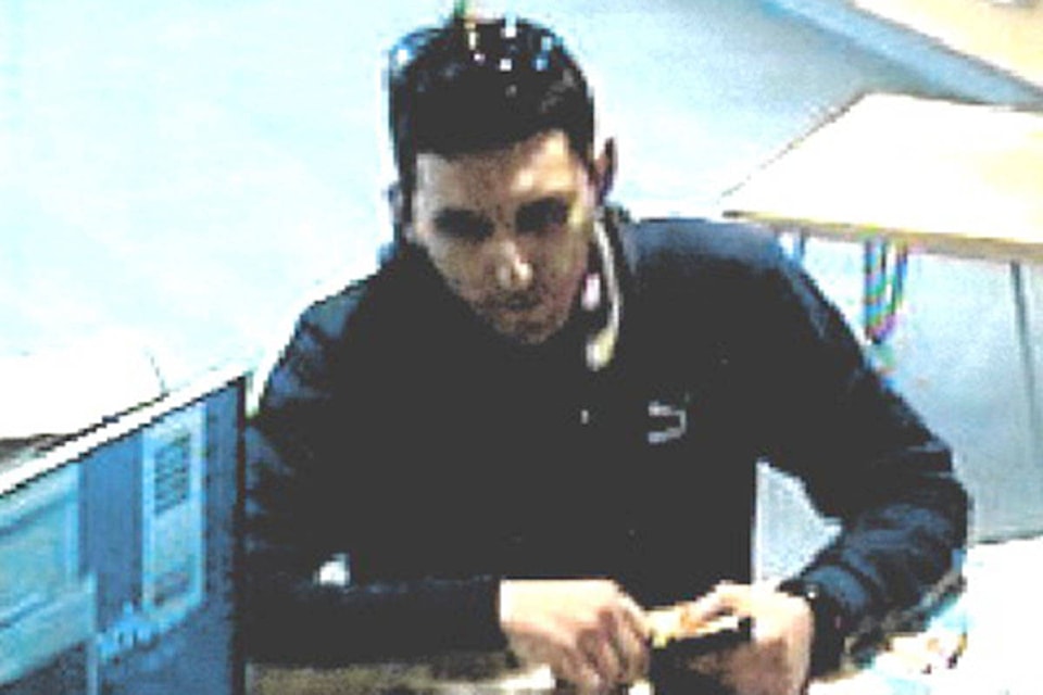 12039885_web1_copy_180524-LAD-BankFraud
