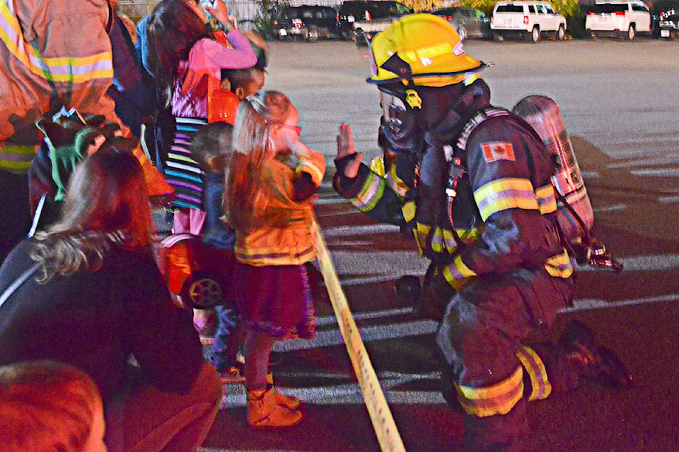 12163829_web1_Firehall5c