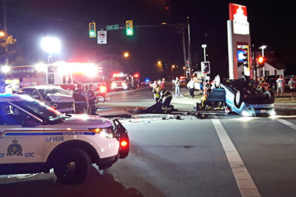 13274652_web1_180824-LAD-Crash56and200th