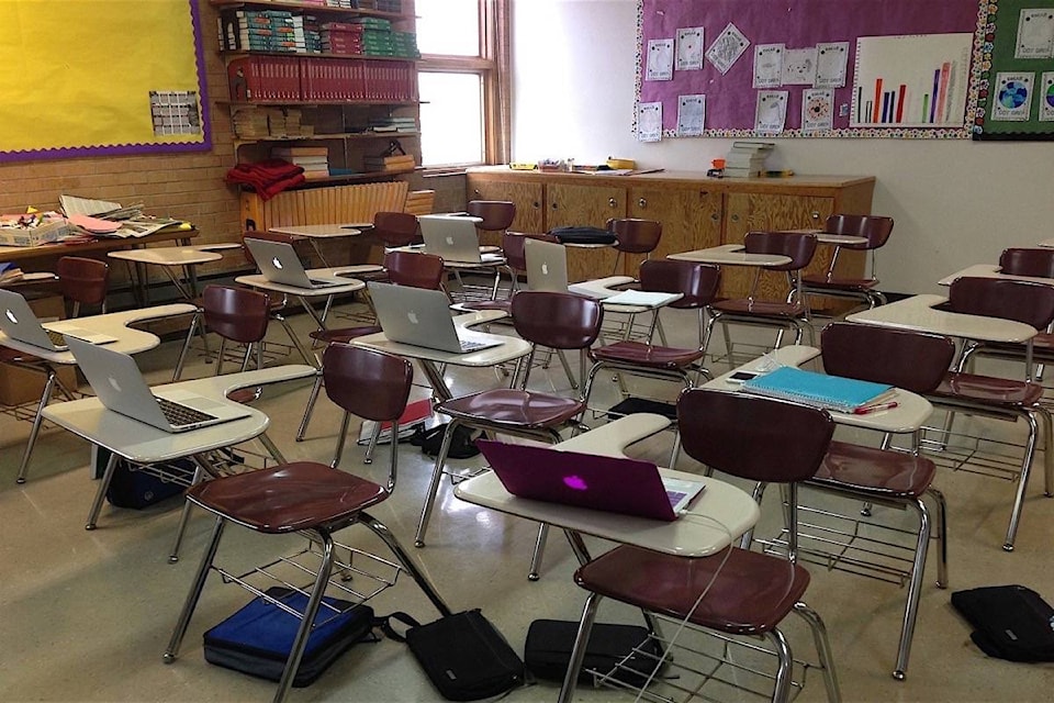 13354041_web1_20180814-BPD-classroom-computers-pixabay