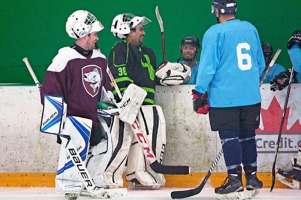 14249408_web1_copy_181029-LAT-westcoastwalleye-icebreaker-fundraiser-goalies