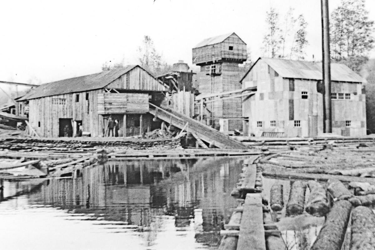 14400127_web1_copy_181115-LAD-Sawmill