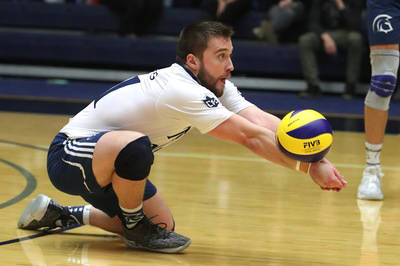 15600039_web1_190218-LAD-TWU-volleyball-3