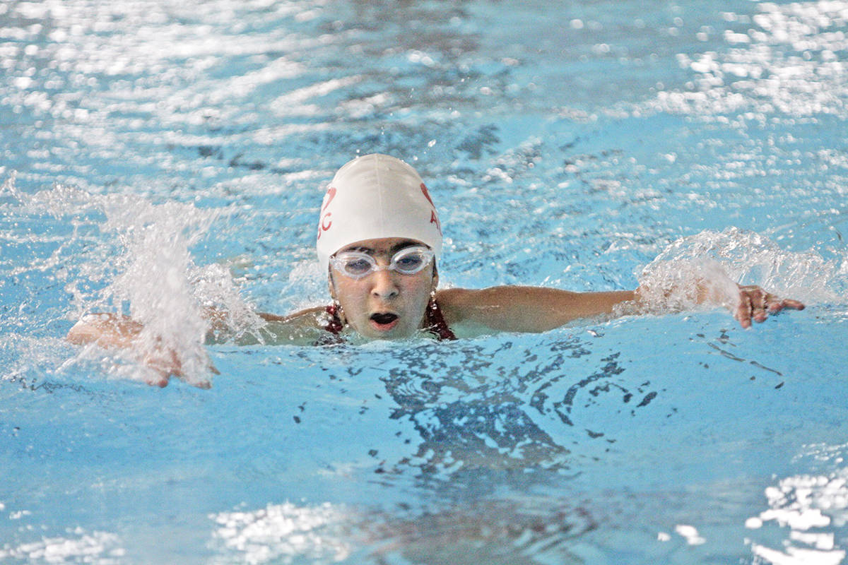 15684248_web1_190223-LAD-swim-meet-ishi-sharma