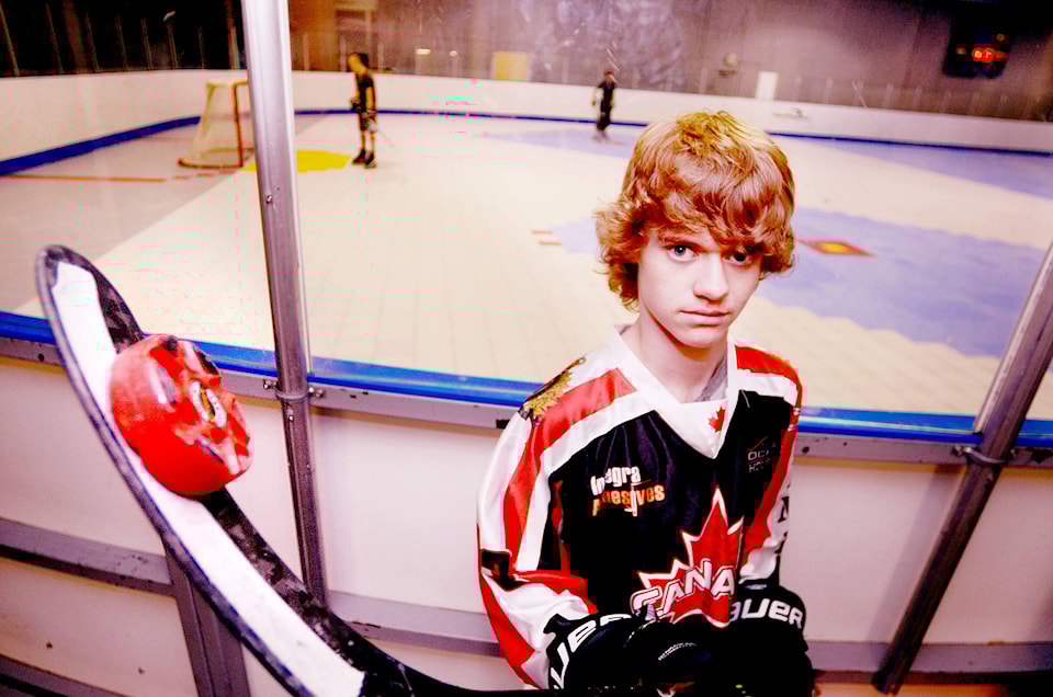 18926inlinehockey1c