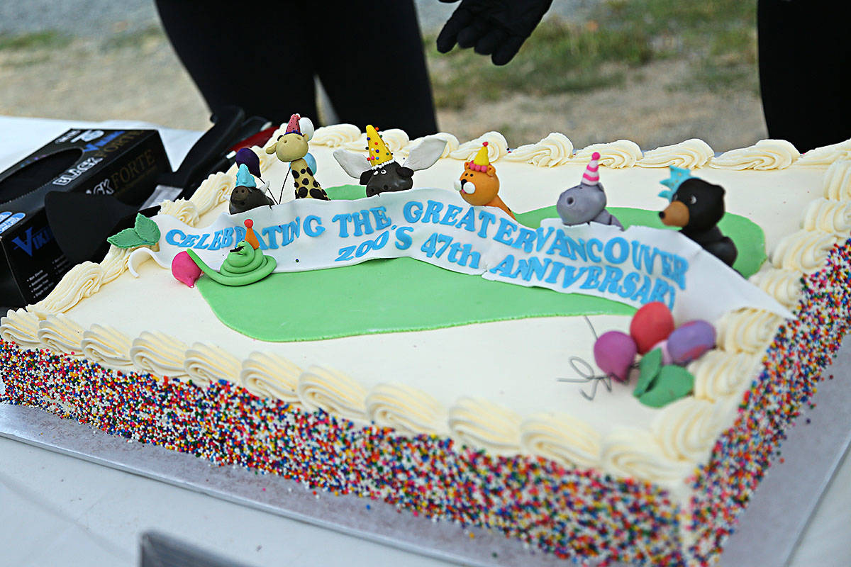 8193112_web1_1708-19-LAD-ZooAnniversary_4