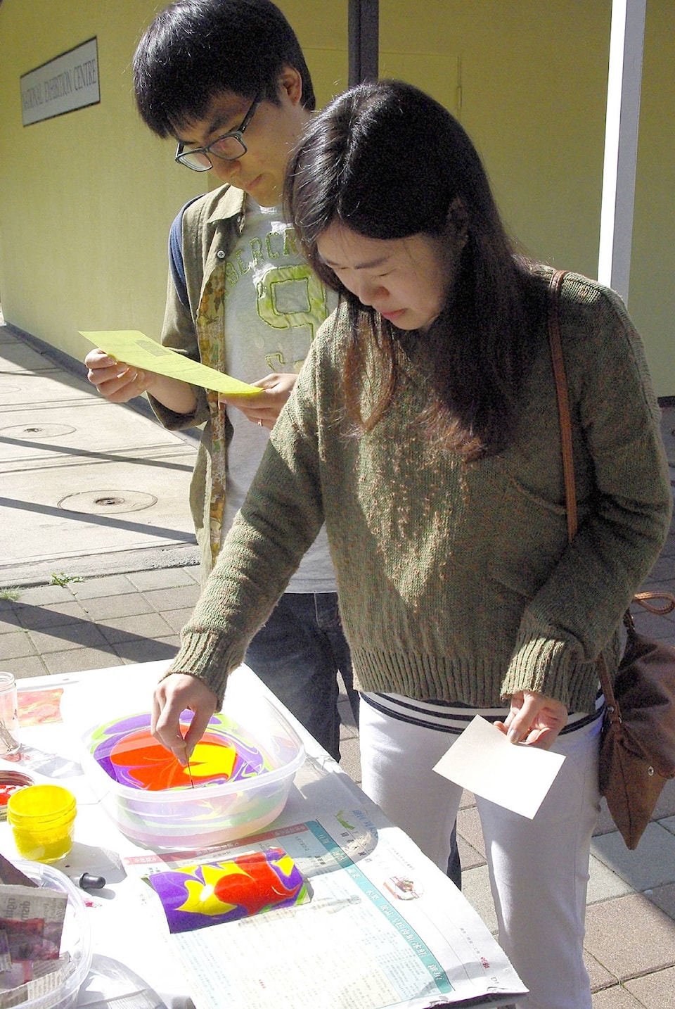 8663948_web1_Paper-Marbling-04