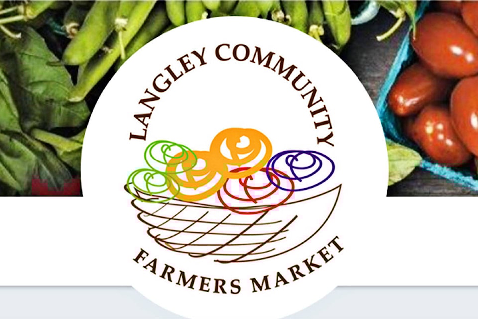 8997529_web1_171019-LAD-FarmersMarketMasquerade_1