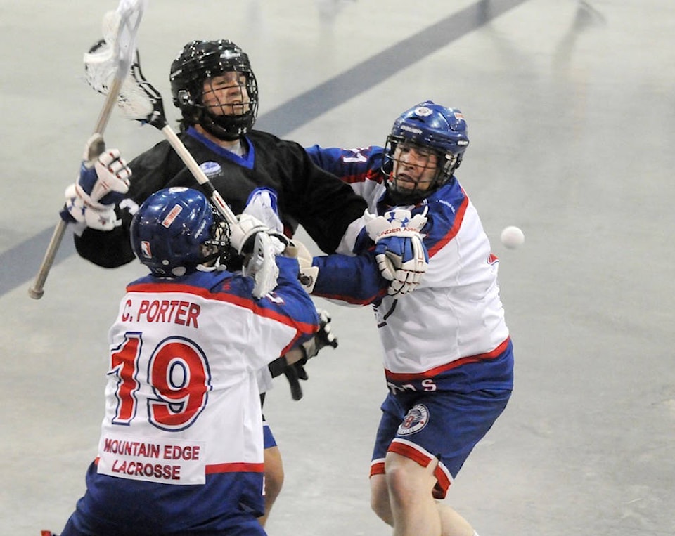 web1_170619-MRN-M-lacrosse-1c