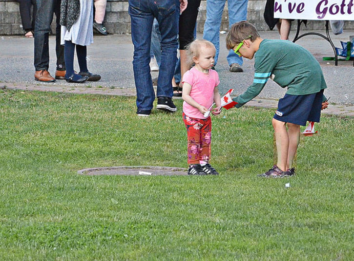 web1_170622-LAD-BoppinInThePark_7