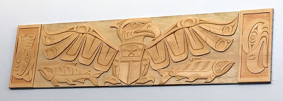 web1_Carving2C