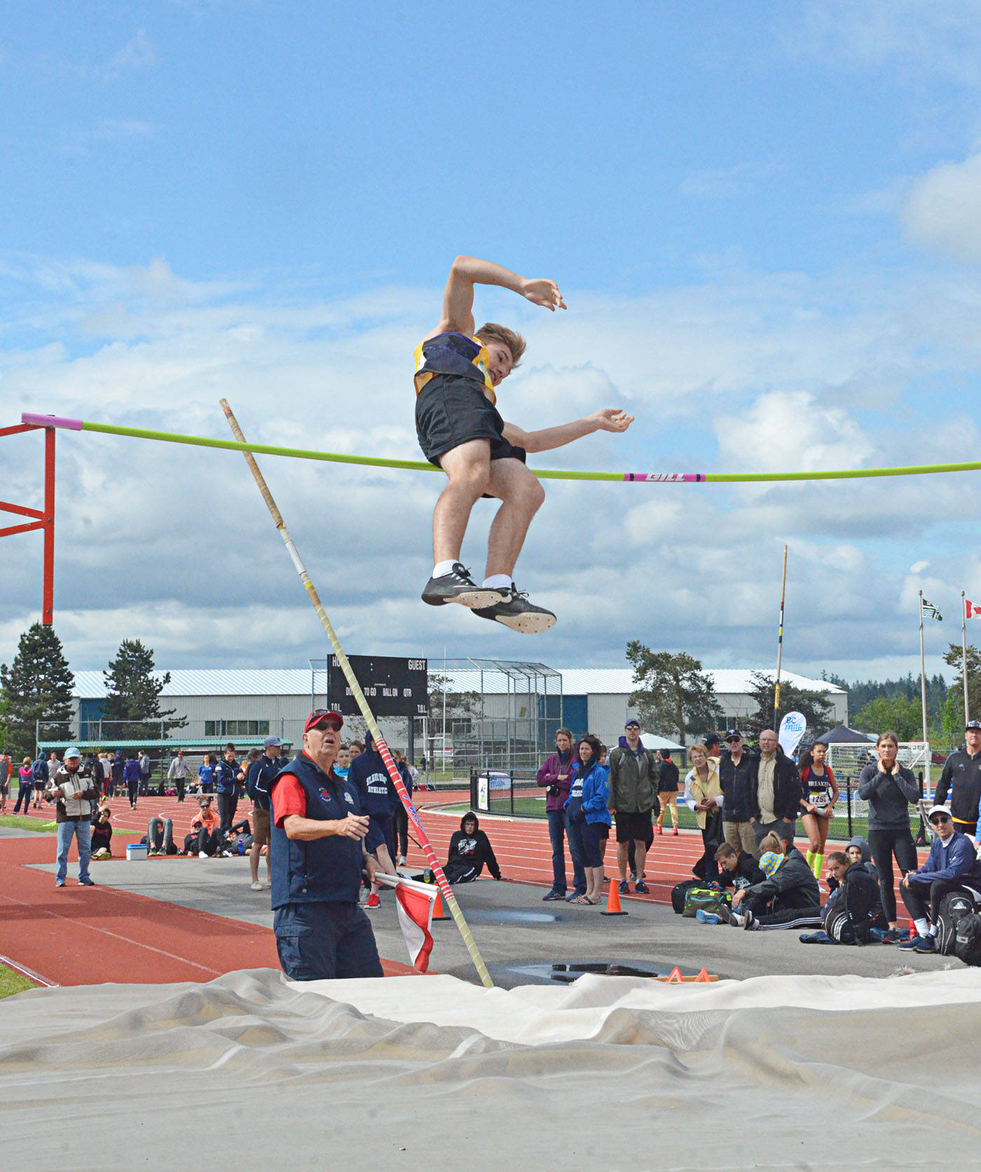 web1_PoleVault1c