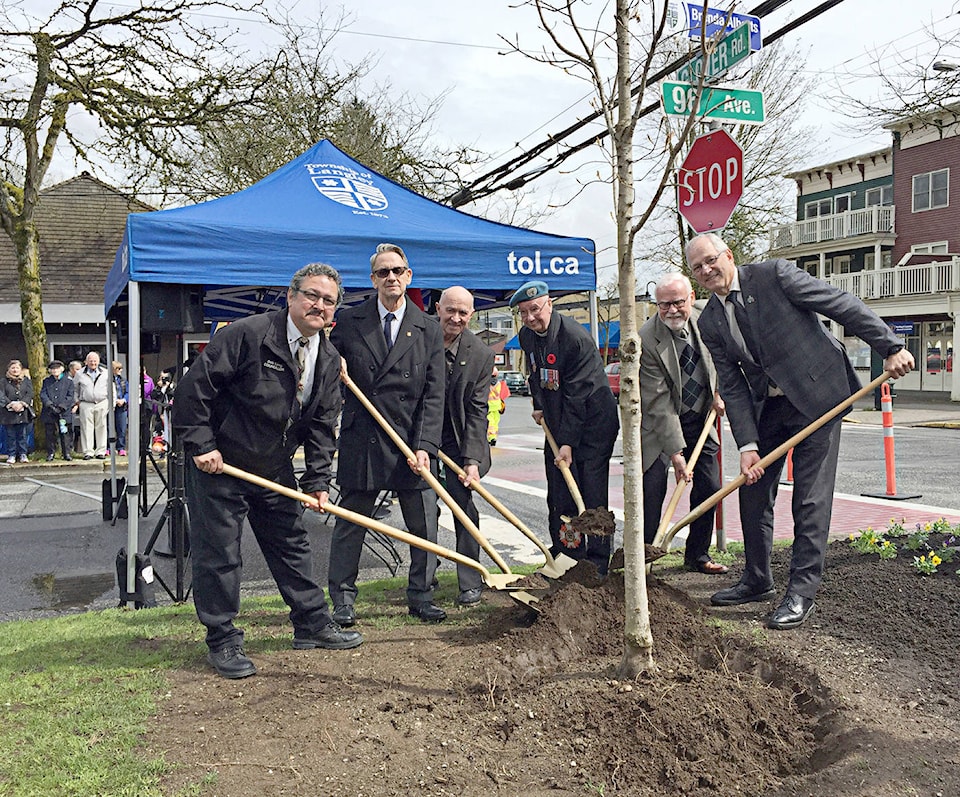 web1_TreeDedicationC