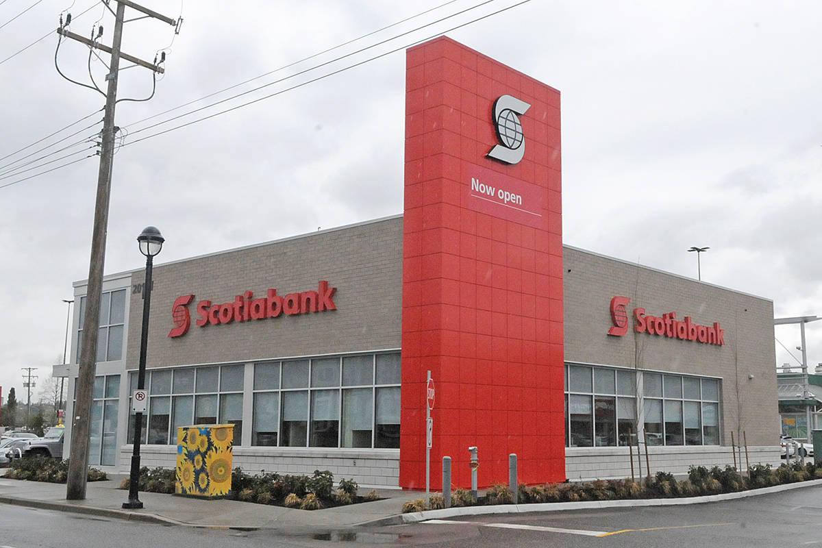 16542512_web1_190424-LAD-Scotiabank-opening