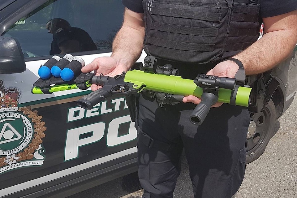 16771339_web1_190509-NDR-M-Delta-Police-40-mm-foam-launcher-EDIT