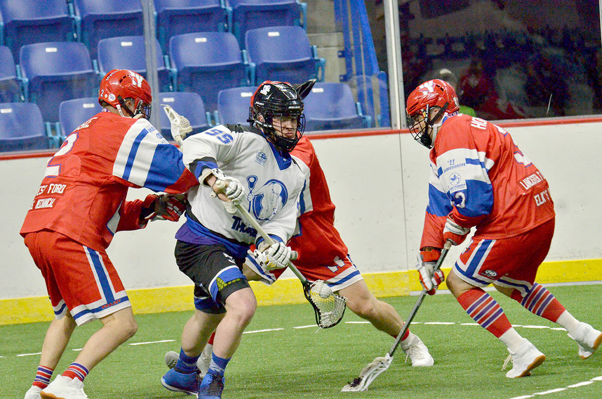 17202491_web1_180608-LAT-Thunder-vs-Salmonbellies_3