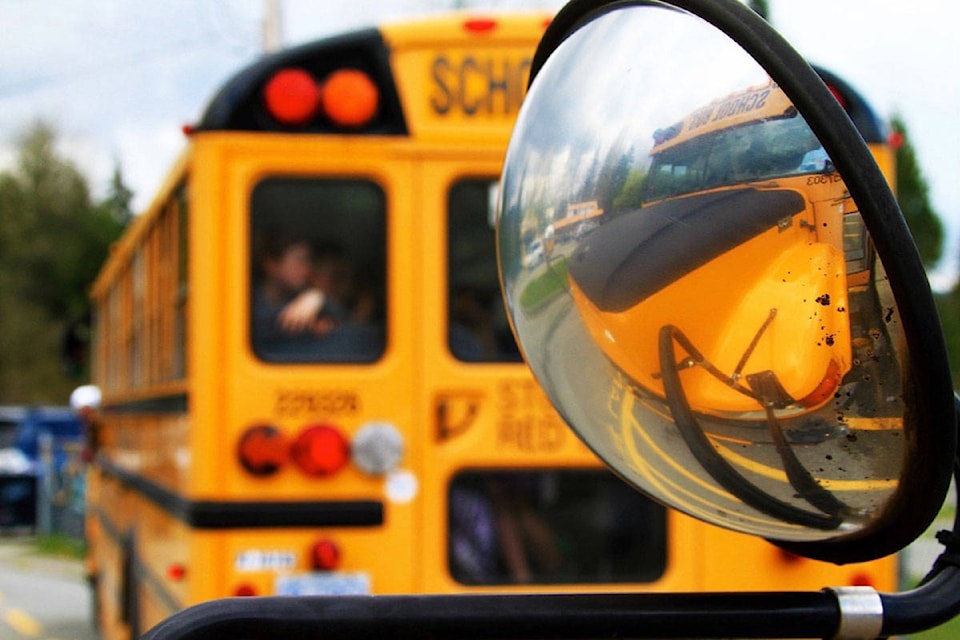 17478404_web1_WEB-MRN-M-schoolbus-1-c