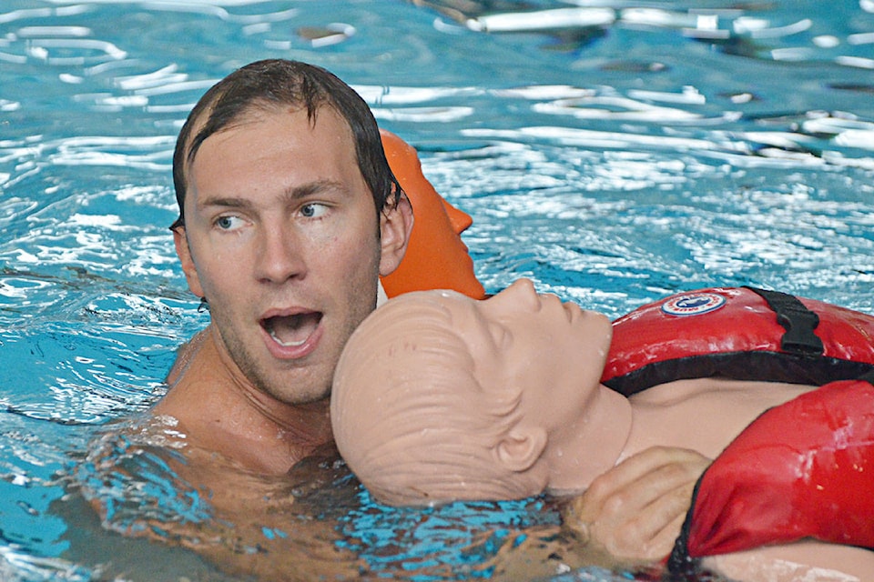 18025313_web1_180811-LAD-Lifeguards4