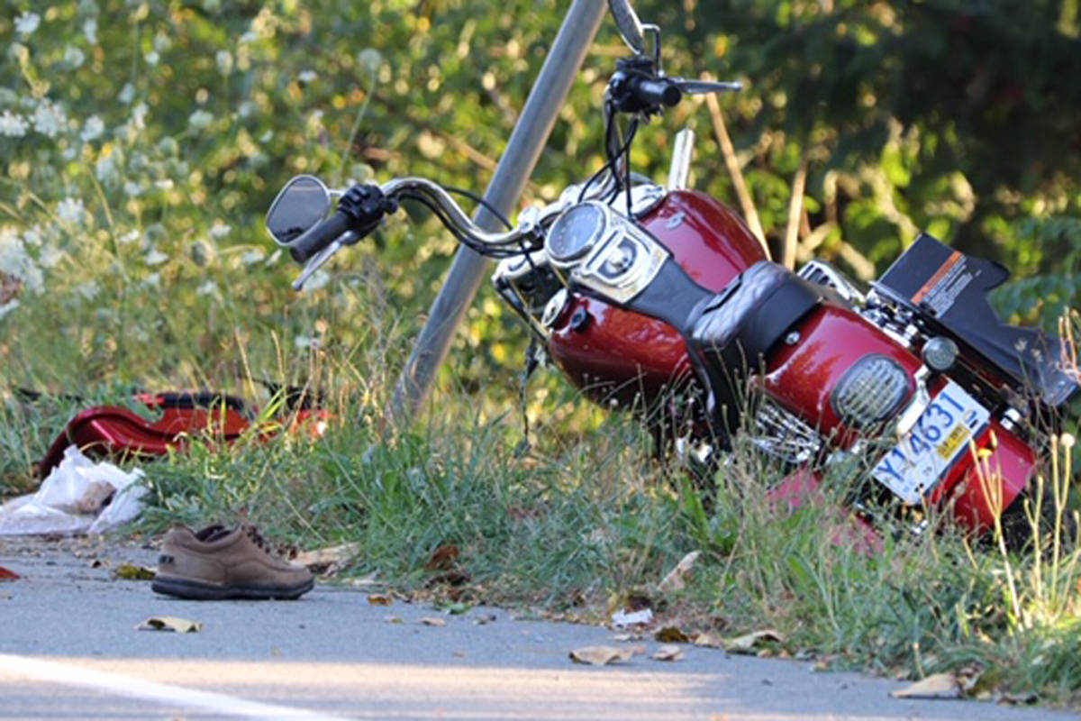 18426294_web1_190006-LAD-motorcycle-crash