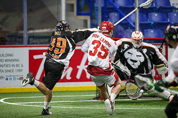 18653405_web1_190924-LAD-world-indoor-lacrosse-day-5_23