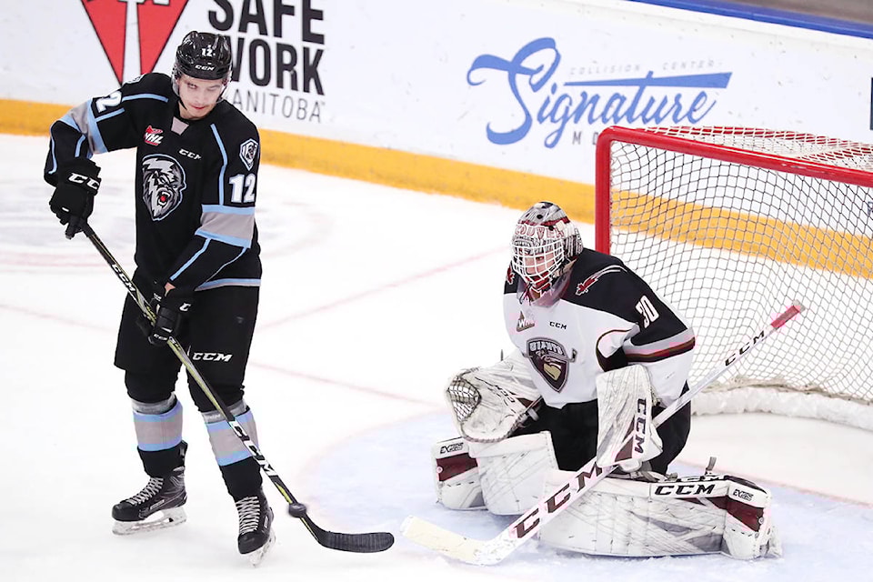 18831447_web1_copy_191006-LAD-Giants-over-Ice-1