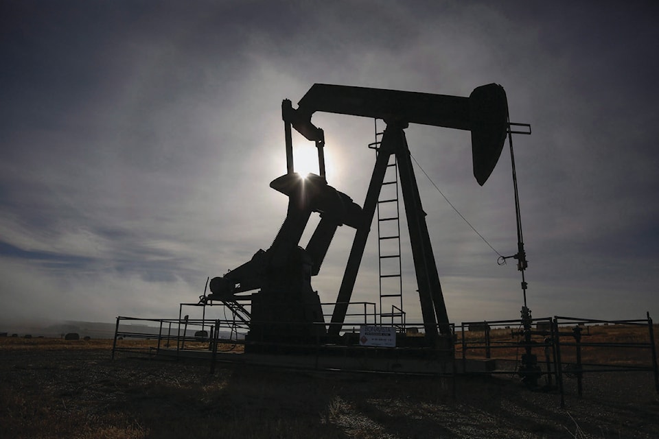 19091381_web1_190928-RDA-Pumpjack