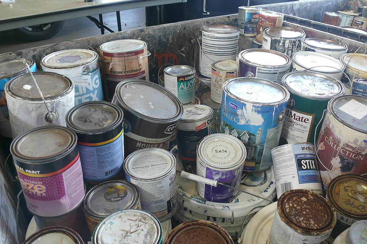 19120552_web1_191026-LAT-drop-off-paint-cans