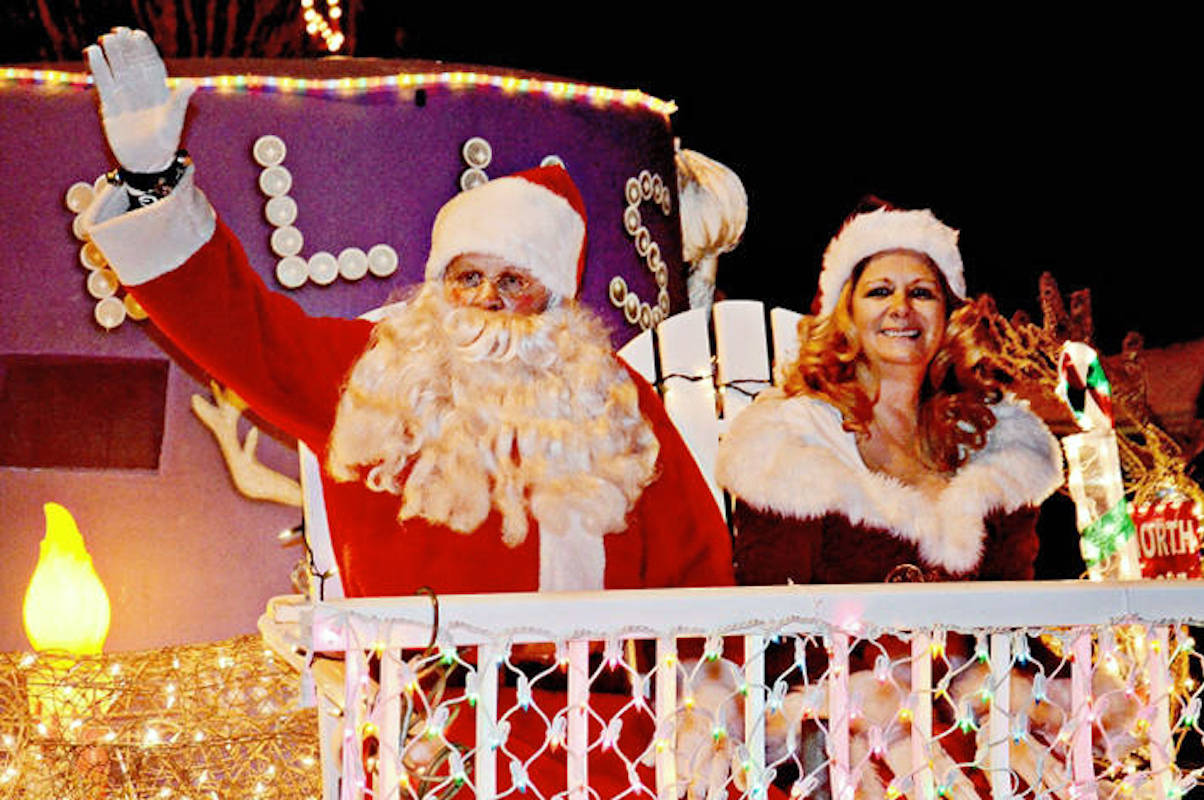 19715422_web1_copy_santa