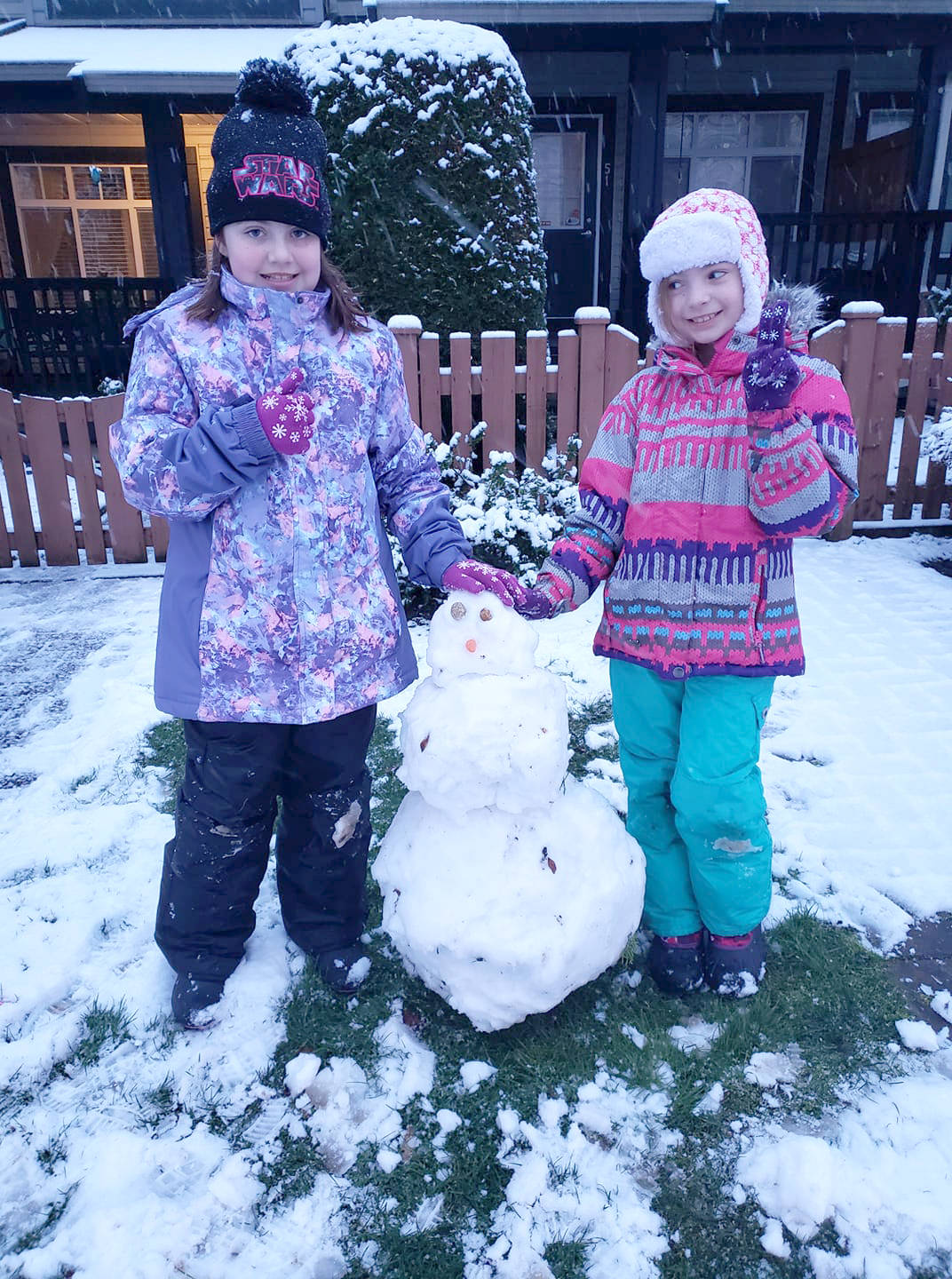 20104369_web1_Teresa_Miller-first-snowman-of-2020
