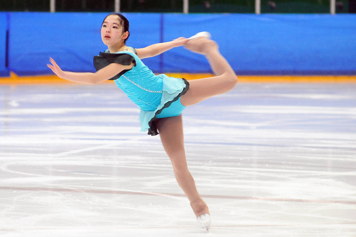 20387841_web1_200202-LAT-Winterskate-Sabrina-Yu