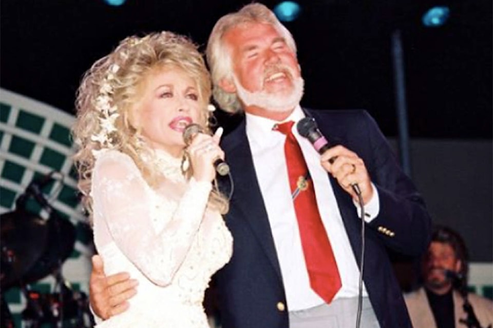 21028565_web1_200321-WLT-kenny-rogers-passed-image_1
