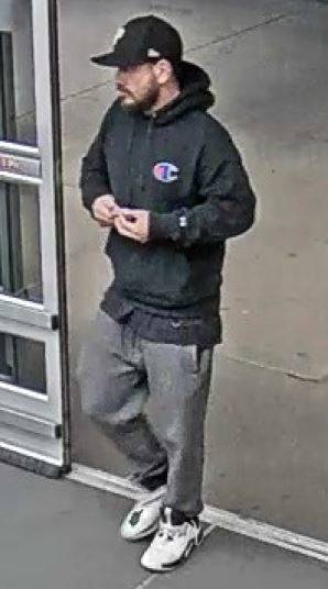 21162534_web1_200402-LAT-Langley-RCMP-Release-Photos-Thieves_3