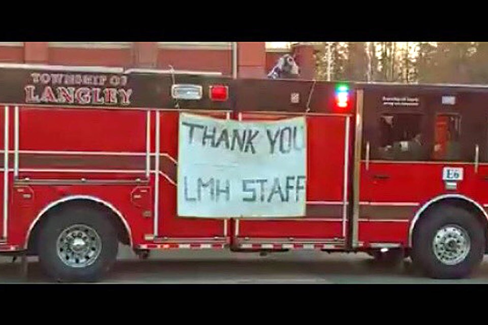 21374275_web1_200425-LAT-LETTERKingsboroughLMHThanks-Firetruck_1