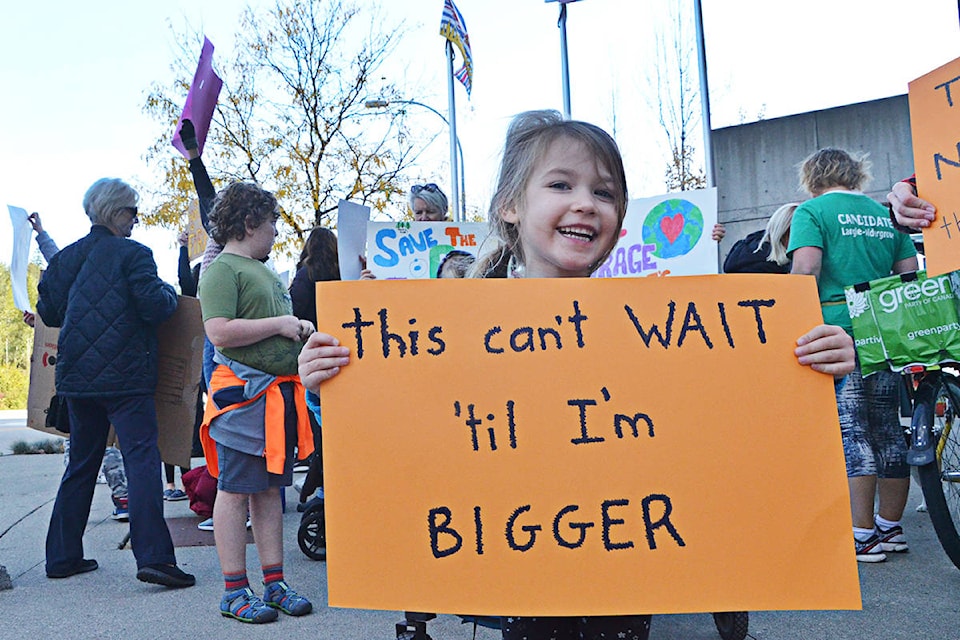 22048273_web1_190927-LAT-ClimateStrike5