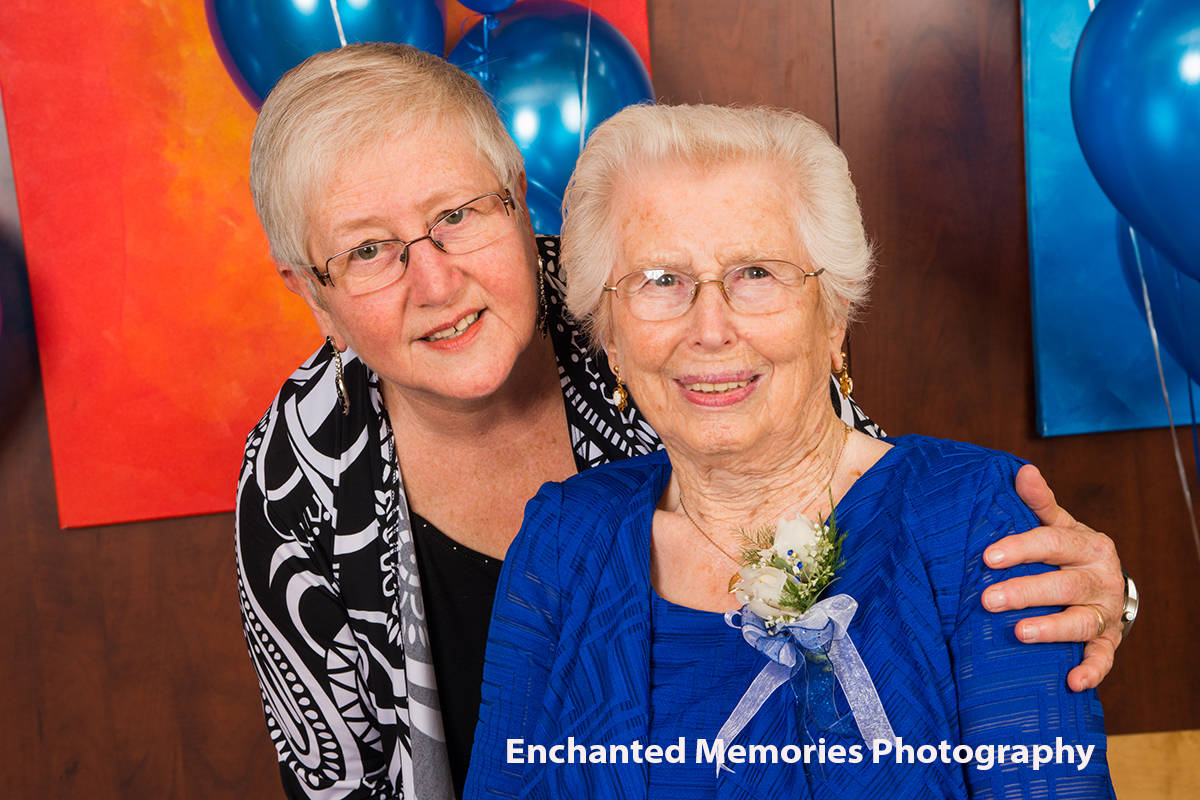 22831526_web1_200928-LAT-MaryFoote105thBirthday-._17