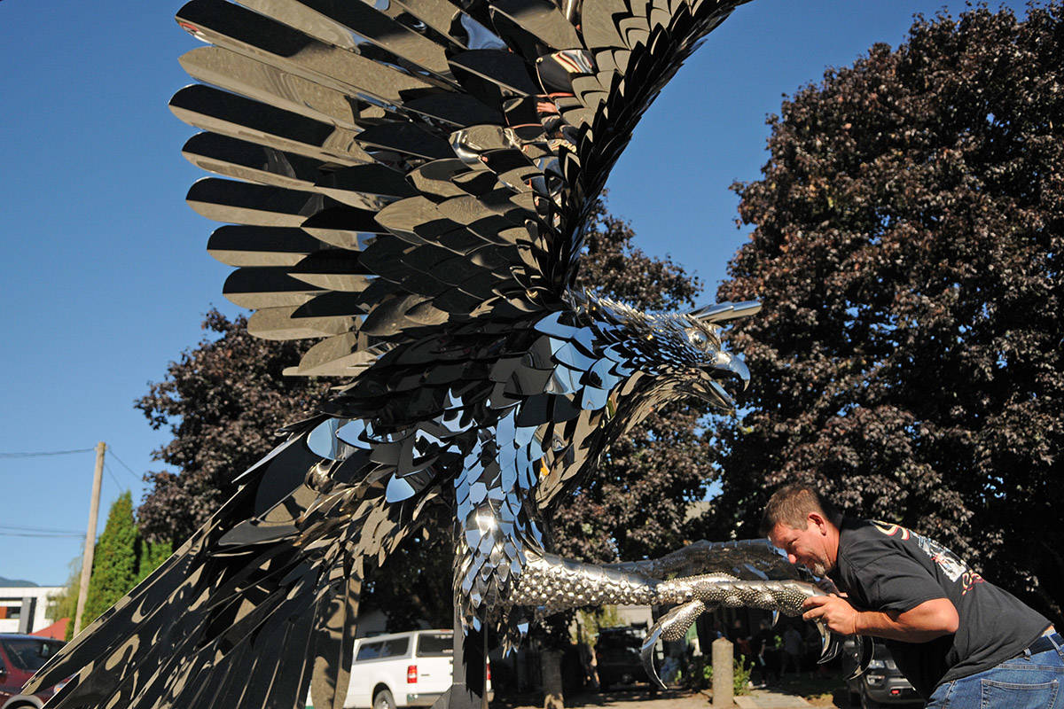 22936870_web1_200930-CPL-Kevin-Stone-Falcon_8