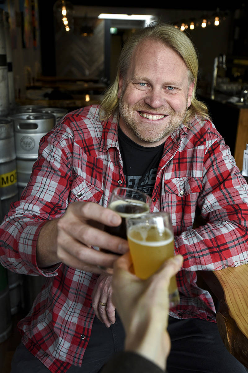 22968099_web1_Beer-Tasting-4