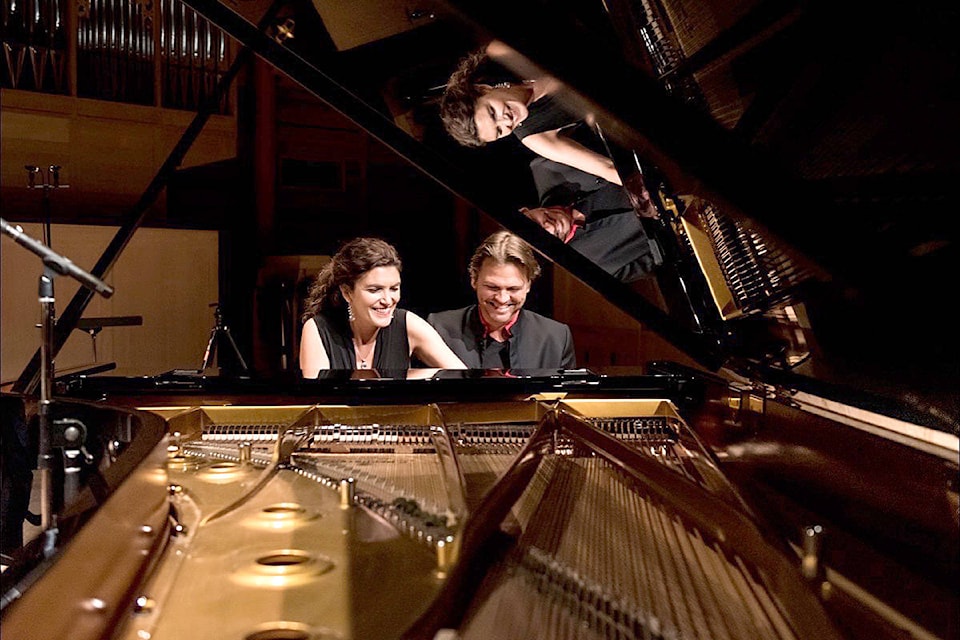 23242657_web1_201105-PAN-BergmannDuo-PIANO_1